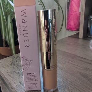 Wander Beauty Dualist Concealer - Cream and Gold